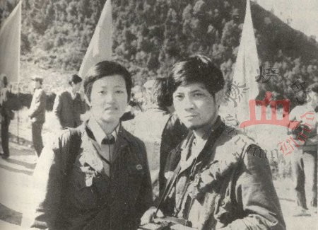 1987年1月2日，誓師大會與戰地記者柳軍