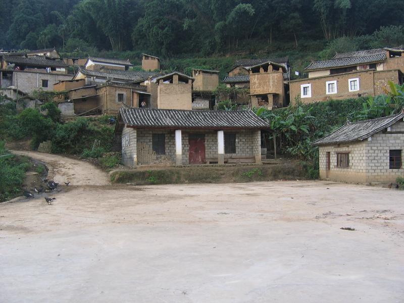 竜巴村 竜巴村