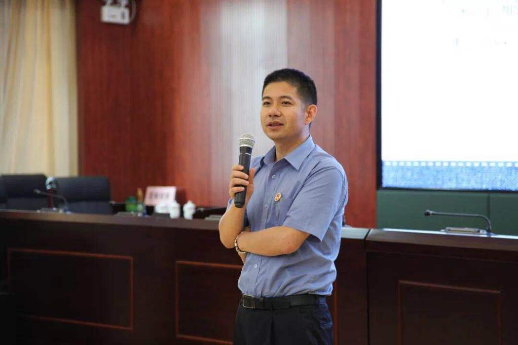 蔡永成 蔡永成