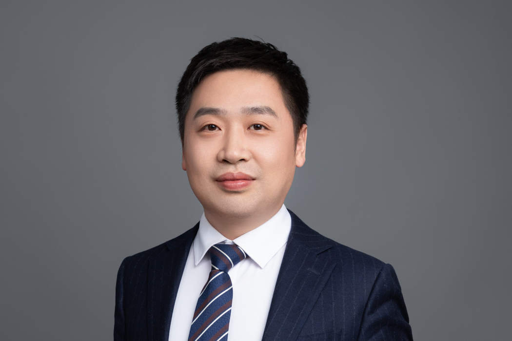 劉校逢 劉校逢