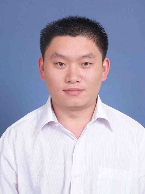 陳雪峰(浙江省湖州市長興新發改局黨組副書記、副局長) 陳雪峰(浙江省湖州市長興新發改局黨組副書記、副局長)