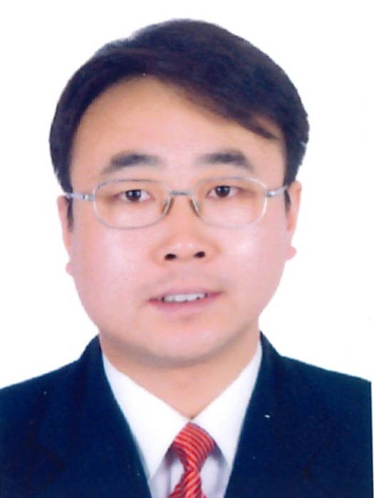 李興國(陝西省鹹陽市長武縣委常委、組織部長)