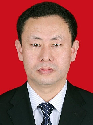 楊向東(甘肅省白銀市平川區財政局黨組成員、副局長) 楊向東(甘肅省白銀市平川區財政局黨組成員、副局長)