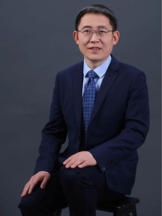 付保華(國家級高層次人才計畫入選者,代數幾何領域專家) 付保華(國家級高層次人才計畫入選者,代數幾何領域專家)