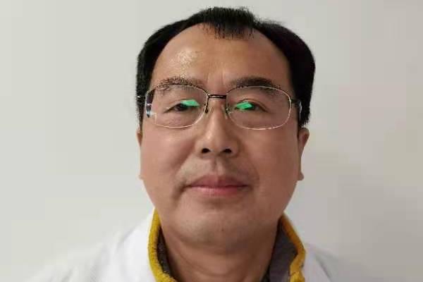陳章生(江西中醫藥大學附屬醫院副主任中醫師) 陳章生(江西中醫藥大學附屬醫院副主任中醫師)