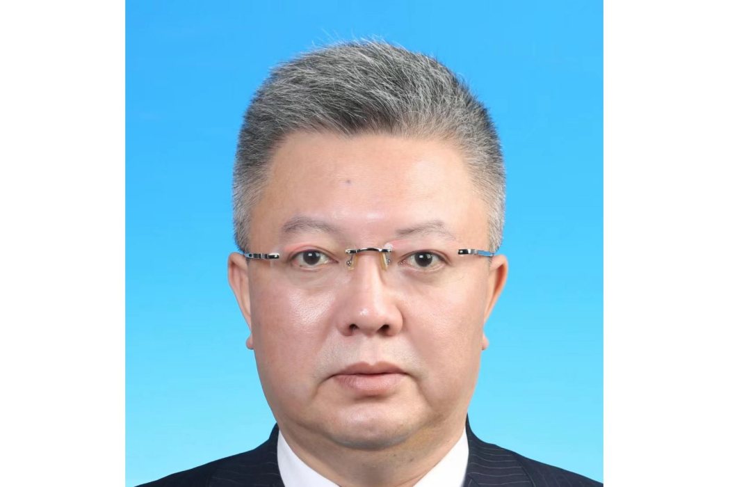 何山(律師) 何山(律師)