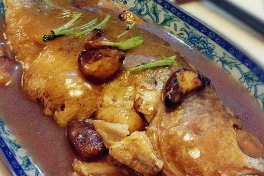 裝蒜黃魚 裝蒜黃魚