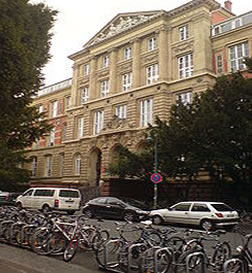 達姆施塔特工業大學