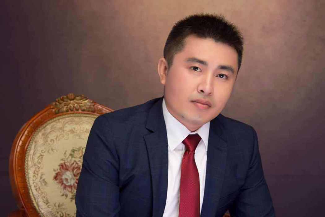 徐建平(廣西萊典集團董事長) 徐建平(廣西萊典集團董事長)