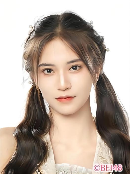 韓雪(中國女歌手,BEJ48成員) 韓雪(中國女歌手,BEJ48成員)