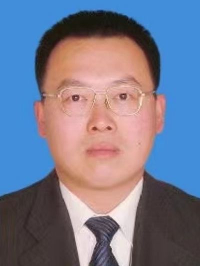 郭斌(山東省青島市李滄區發展和改革局四級調研員) 郭斌(山東省青島市李滄區發展和改革局四級調研員)