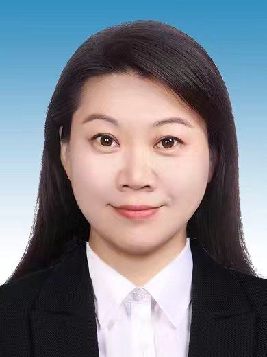 劉爽(重慶市彭水苗族土家族自治縣人民政府副縣長、黨組成員) 劉爽(重慶市彭水苗族土家族自治縣人民政府副縣長、黨組成員)