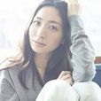 青い瞳