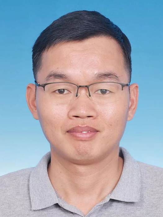 田應輝 田應輝