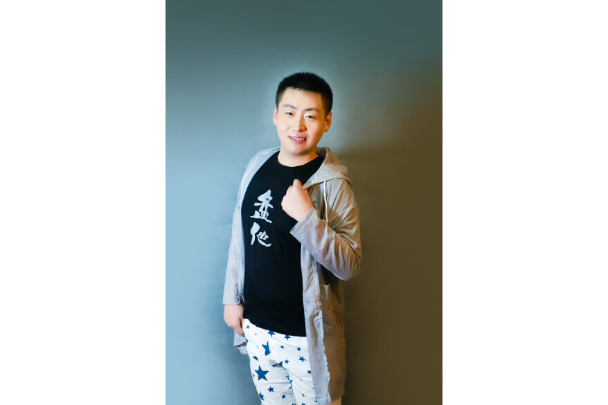 郝曉軍(中國男歌手) 郝曉軍(中國男歌手)