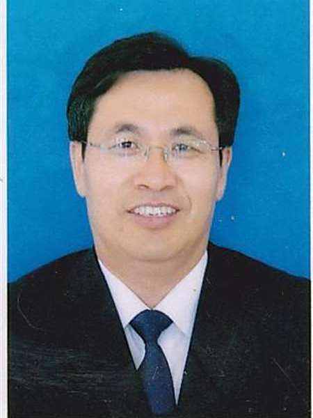 吳雲峰(黑龍江省佳木斯市郊區人大常委會副主任) 吳雲峰(黑龍江省佳木斯市郊區人大常委會副主任)