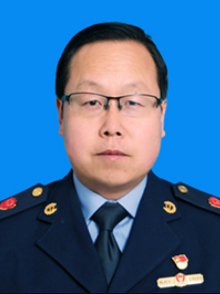 崔宏生(陝西省寶雞市麟遊縣市場監督管理局黨組書記、局長) 崔宏生(陝西省寶雞市麟遊縣市場監督管理局黨組書記、局長)