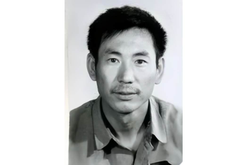 董長英(犯罪嫌疑人)