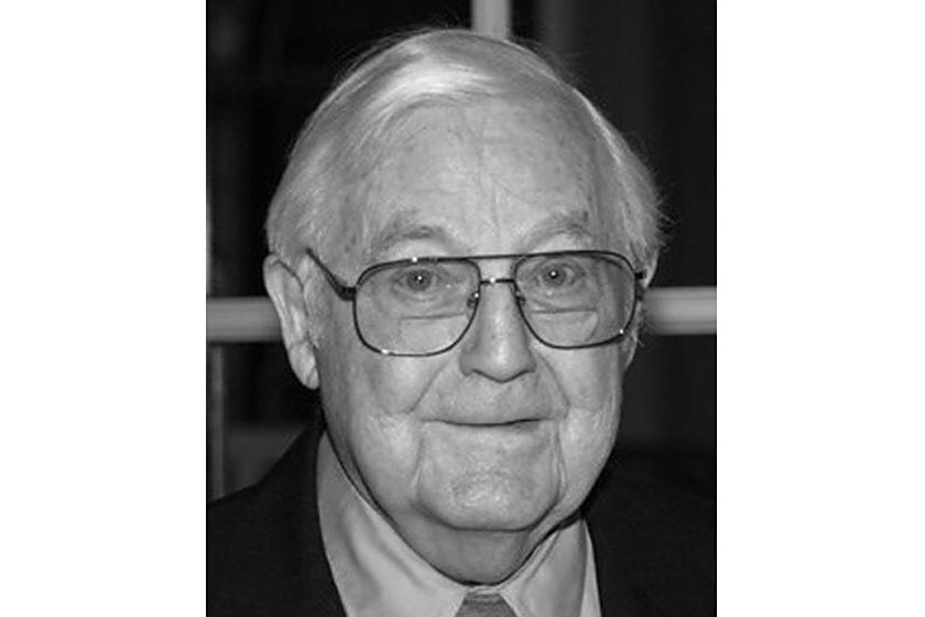 Robert Earl