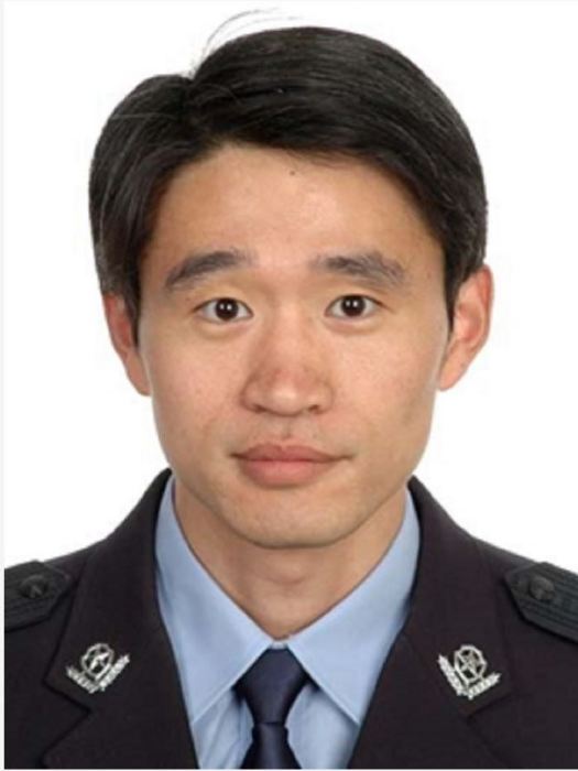 王玉嶺(安徽省淮北市濉溪縣政府黨組成員、縣政府副縣長、縣公安局黨委書記、縣公安局局長、督察長) 王玉嶺(安徽省淮北市濉溪縣政府黨組成員、縣政府副縣長、縣公安局黨委書記、縣公安局局長、督察長)