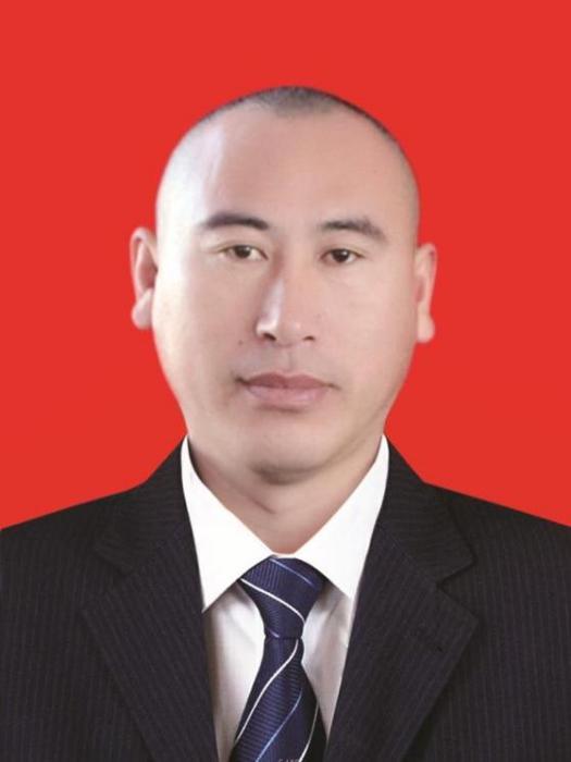 田銳(榆樹市青山鄉黨委副書記、鄉長、綜合服務中心主任) 田銳(榆樹市青山鄉黨委副書記、鄉長、綜合服務中心主任)