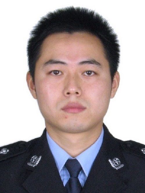 張青(安徽省安慶市公安局黨委委員、副局長) 張青(安徽省安慶市公安局黨委委員、副局長)