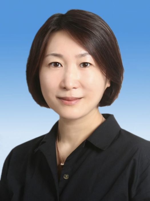 毛寧(中華人民共和國外交部新聞司副司長、第33任新聞發言人) 毛寧(中華人民共和國外交部新聞司副司長、第33任新聞發言人)