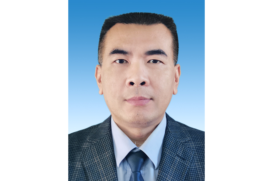 周志雄(開平市龍勝鎮人大主席) 周志雄(開平市龍勝鎮人大主席)