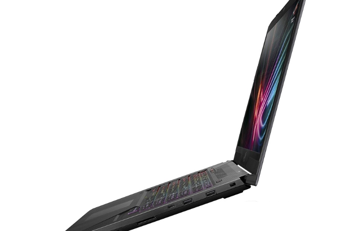 ROG 槍神Plus S7AM7700 ROG 槍神Plus S7AM7700