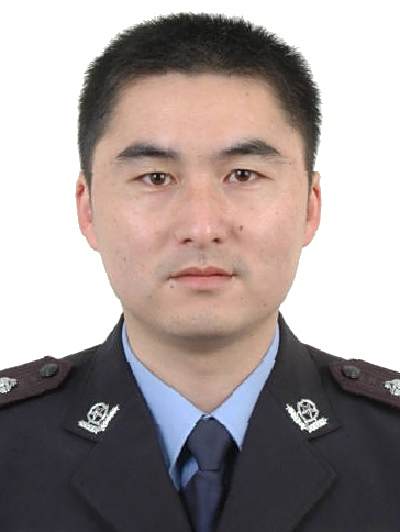 朱躍龍(浙江省桐鄉市公安局黨委委員、副局長) 朱躍龍(浙江省桐鄉市公安局黨委委員、副局長)
