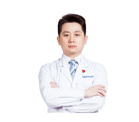 馮超(武漢愛爾眼科醫院副主任醫師) 馮超(武漢愛爾眼科醫院副主任醫師)