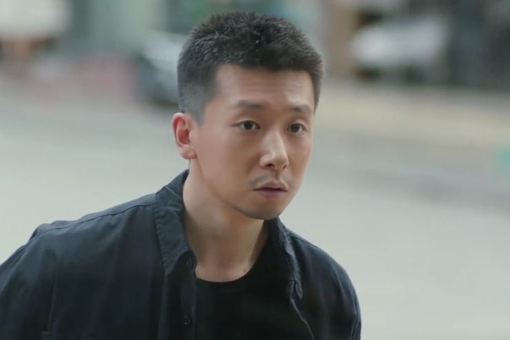 王闖(網路微短劇《橘子汽水》中的角色) 王闖(網路微短劇《橘子汽水》中的角色)