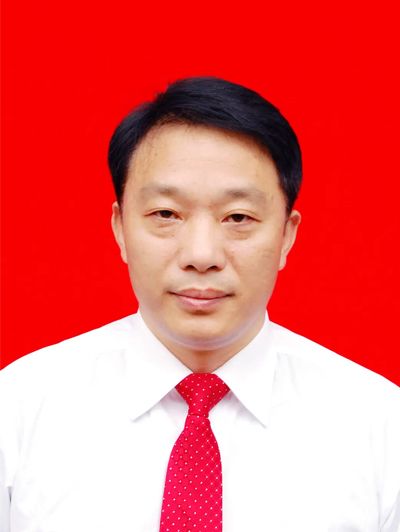 徐敏(江西省撫州市東鄉區住房和城鄉建設局副局長) 徐敏(江西省撫州市東鄉區住房和城鄉建設局副局長)