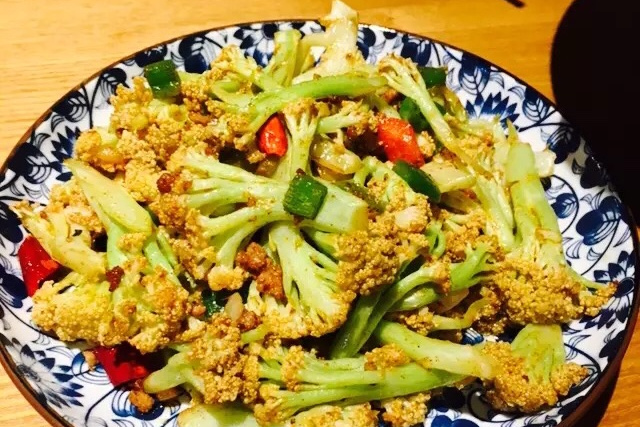 椒鹽花菜 椒鹽花菜