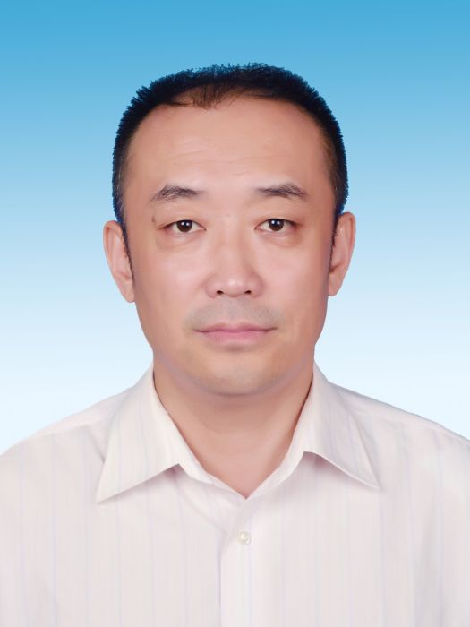 張鐵(陝西省西安市新城區中山門街道黨工委委員、街道辦事處副主任,兼任城市綜合管理辦公室主任) 張鐵(陝西省西安市新城區中山門街道黨工委委員、街道辦事處副主任,兼任城市綜合管理辦公室主任)
