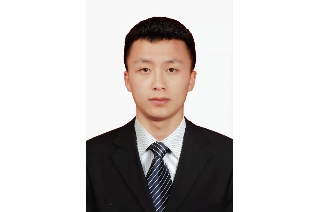 張卯鵬