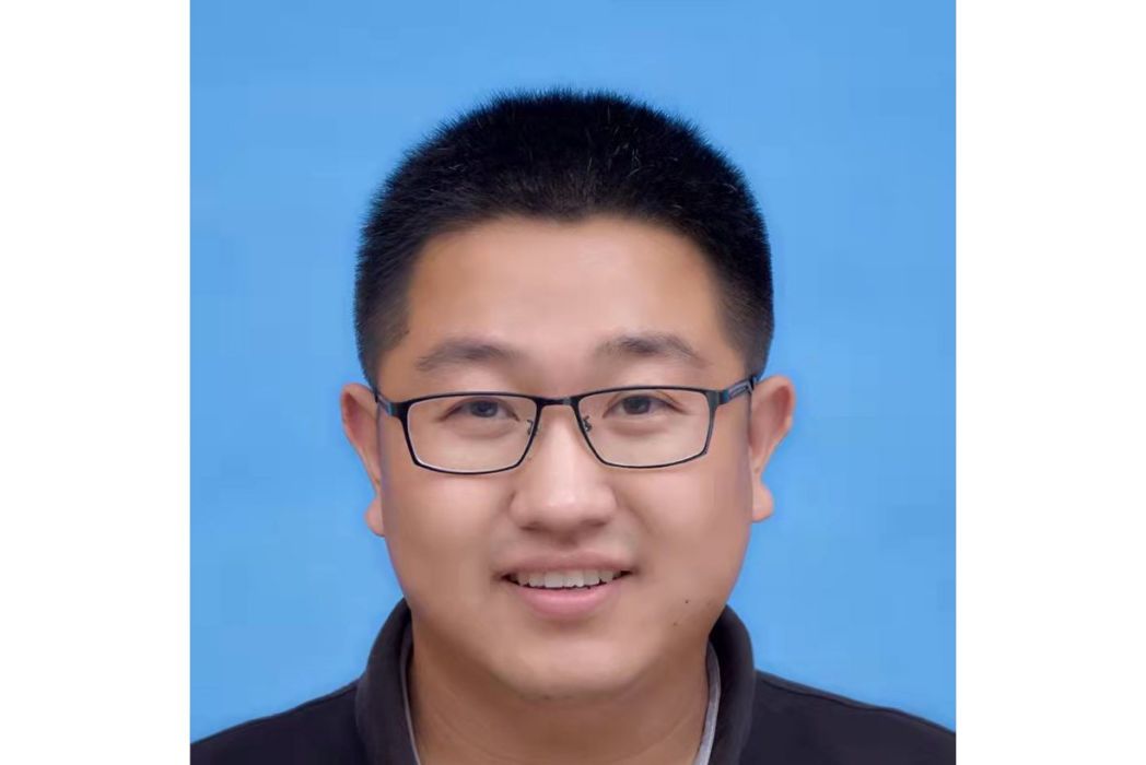 李磐 李磐