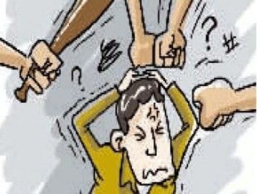 暴打路人甲 暴打路人甲