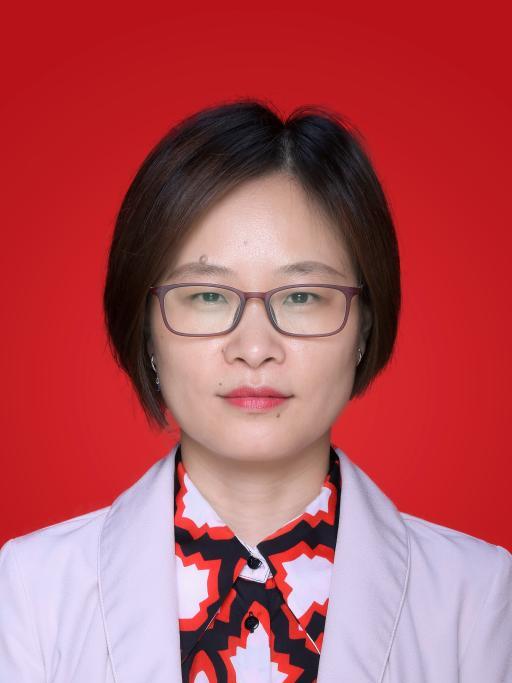 尹鐵英 尹鐵英
