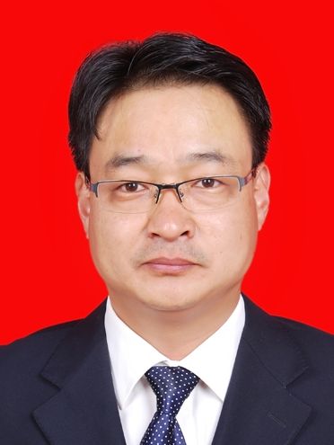 胡曉峰(山東省濱州市博興縣自然資源規劃局黨組成員、八級職員) 胡曉峰(山東省濱州市博興縣自然資源規劃局黨組成員、八級職員)