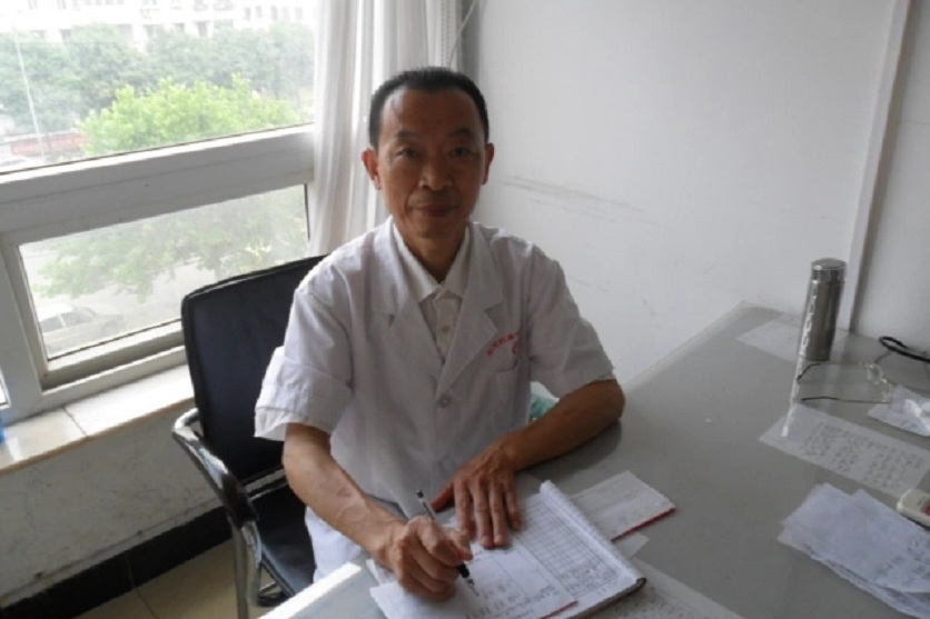 鮑亞芳 鮑亞芳