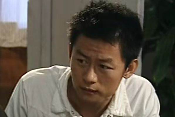 戴譽(鄉村劇《鎮長》中的虛構角色) 戴譽(鄉村劇《鎮長》中的虛構角色)