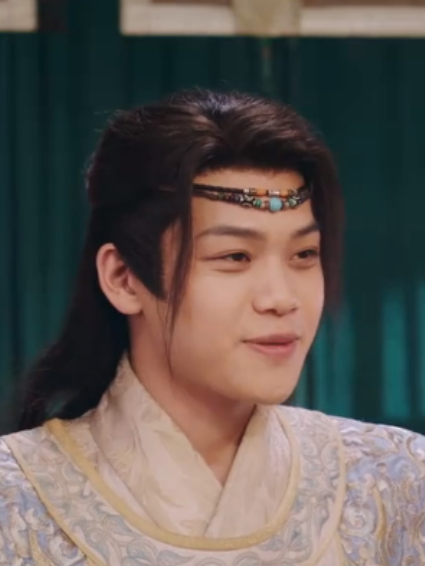 陸辰(陸離山莊少主，由李澤銘飾演)