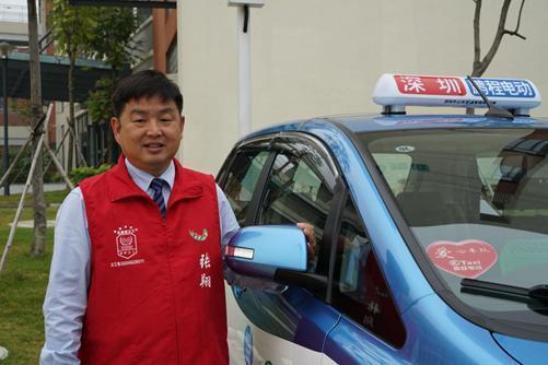 張翔(深圳市松柏之愛長者關愛志願服務中心理事長) 張翔(深圳市松柏之愛長者關愛志願服務中心理事長)
