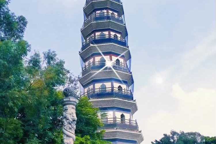 寶峰塔 寶峰塔