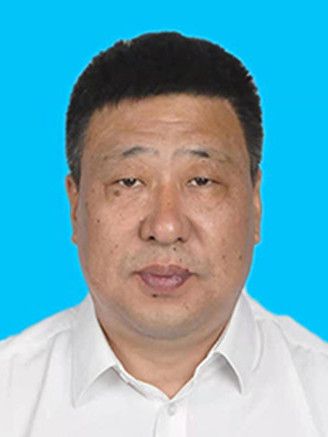 李方超(吉林省白城市鎮賚縣一汽解放汽車有限公司客車廠生產專務高級經理) 李方超(吉林省白城市鎮賚縣一汽解放汽車有限公司客車廠生產專務高級經理)