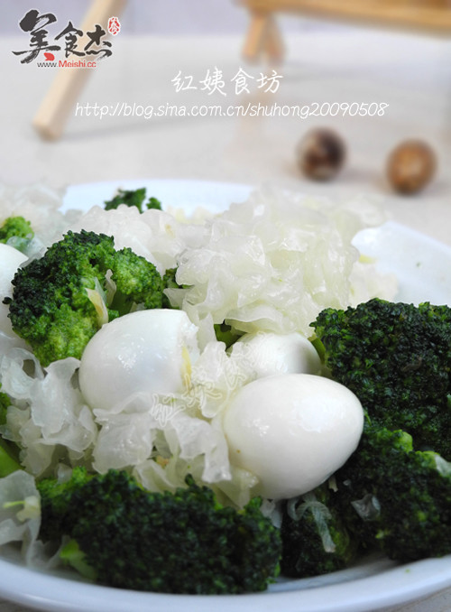 銀耳花菜鵪鶉蛋