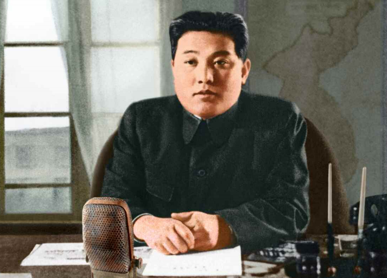 1950年6月，金日成向朝鮮人民發表廣播演說