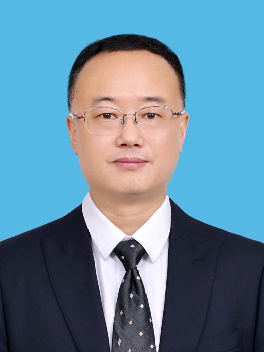 郭丹(貴州省工業和信息化廳黨組成員、副廳長) 郭丹(貴州省工業和信息化廳黨組成員、副廳長)