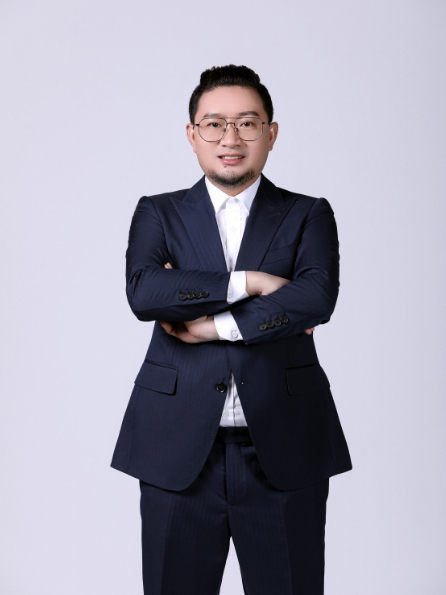 袁青山(導演製片人) 袁青山(導演製片人)